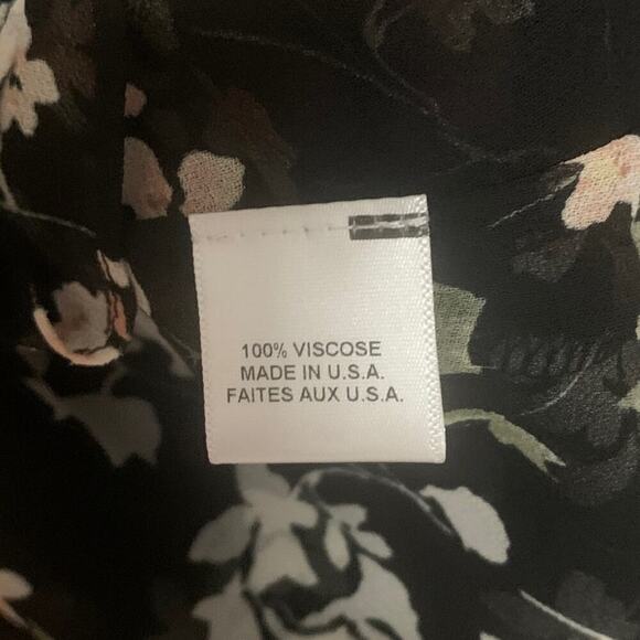 Misa Los Angeles Patia Floral Blouse. - Picture 9 of 9